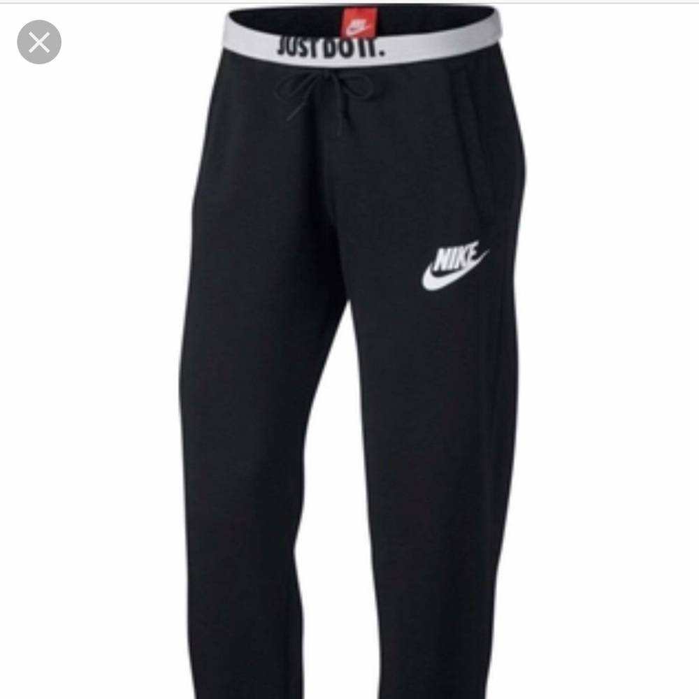 Black nike joggers